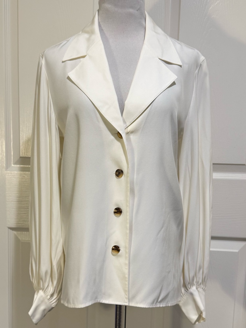 Lafayette 148 New York Therese off white Silk Blouse